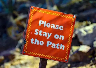 please stay on path
